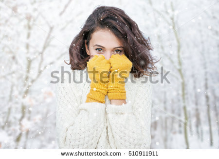 stock-photo-beautiful-natural-young-smiling-brunette-woman-wearing-knitted-sweater-and-glove-in-the-woods-510911911.jpg