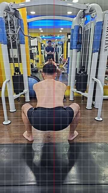 아현 헬스 피티 PT 48세 남성 한** 정렬평가 대퇴골 내회전 경골 벌어짐 견갑골 전인 - 12 - 20260525185503