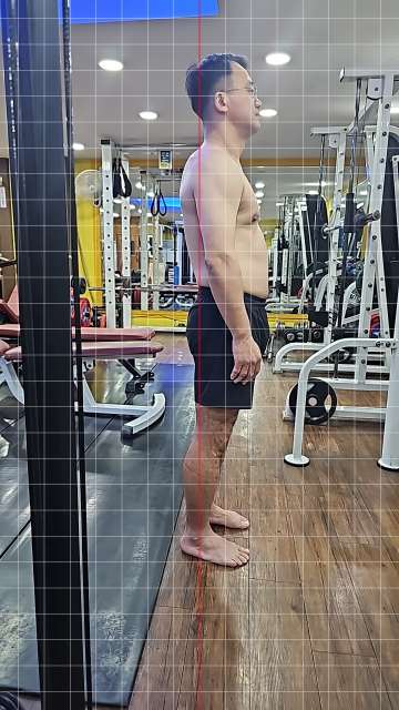 아현 헬스 피티 PT 48세 남성 한** 정렬평가 대퇴골 내회전 경골 벌어짐 견갑골 전인 - 2 - 20260525185503